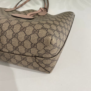 Gucci Reversible Tote – Dina C's Fab and Funky Consignment Boutique