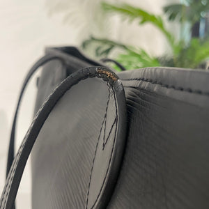 Louis Vuitton Epi Neverfull Pouch - Black Clutches, Handbags - LOU779142