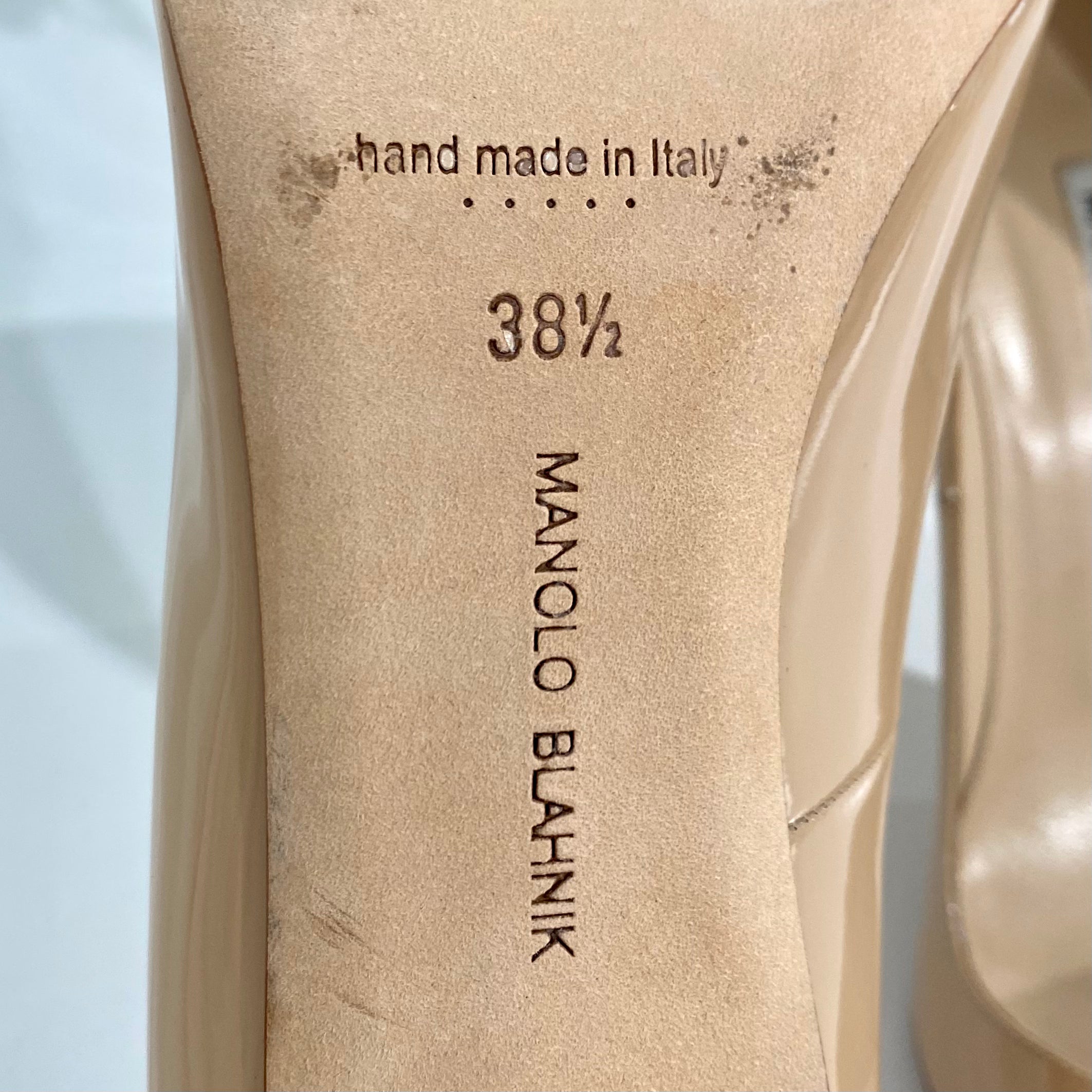 Manolo Blahnik Nude Patent Pumps