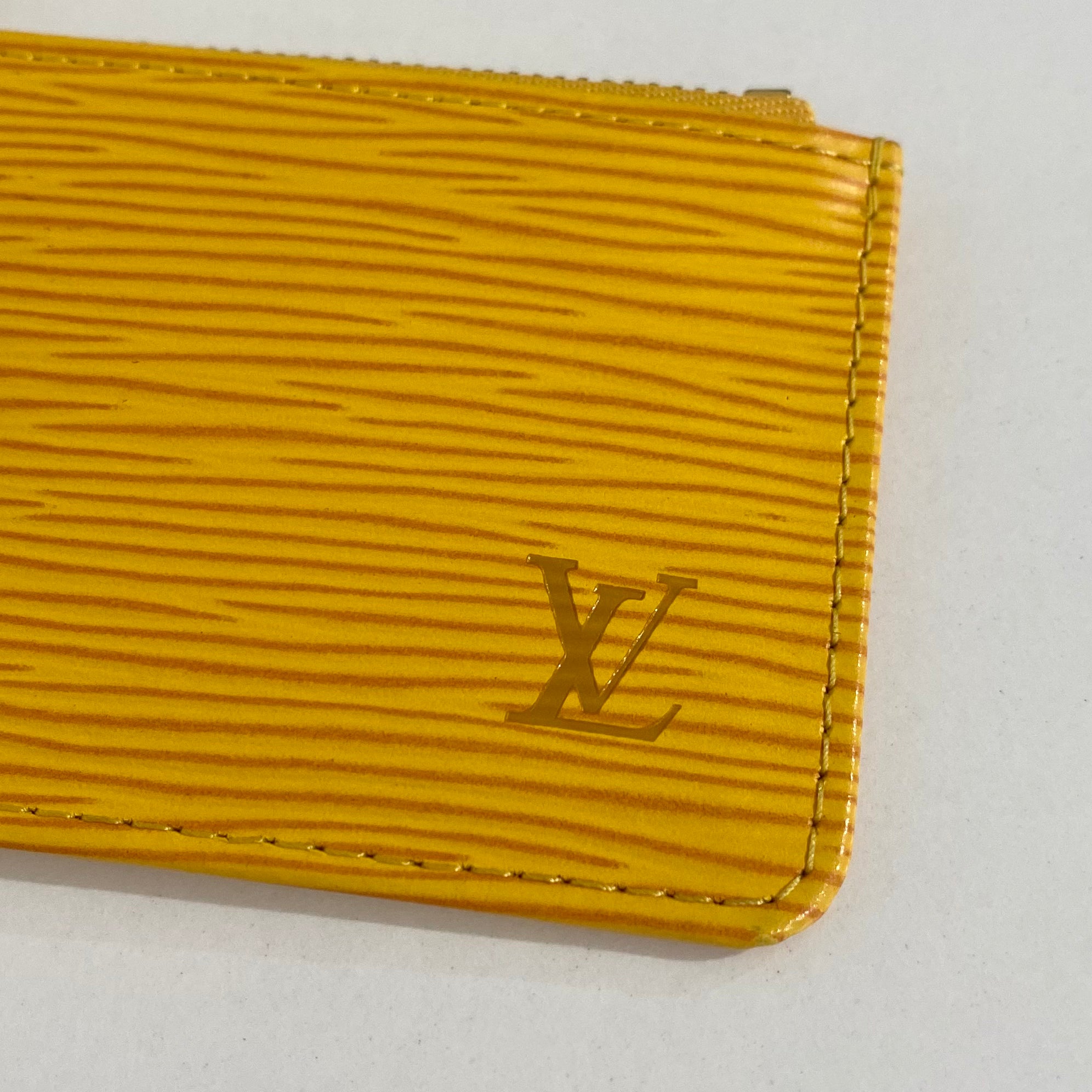 Louis Vuitton Rare Yellow Epi Leather Pochette Cles Key Pouch Keychain  ref.298823 - Joli Closet